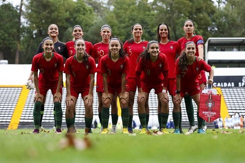 Portugal vence Chipre no apuramento para o Europeu feminino
