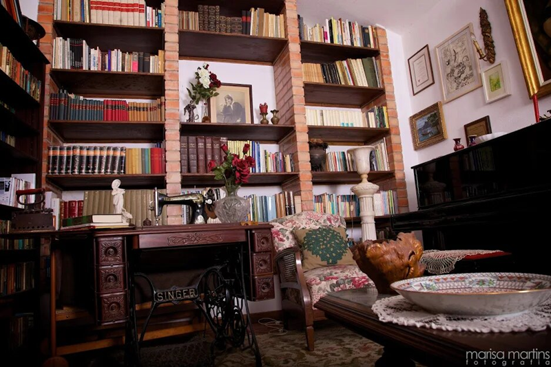 Biblioteca da escritora, Fernanda Botelho com cerca de 5 mil livros 