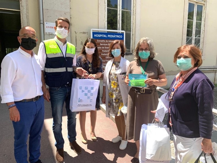José Cardoso entregou 150 máscaras para crianças a dois hospitais de Lisboa