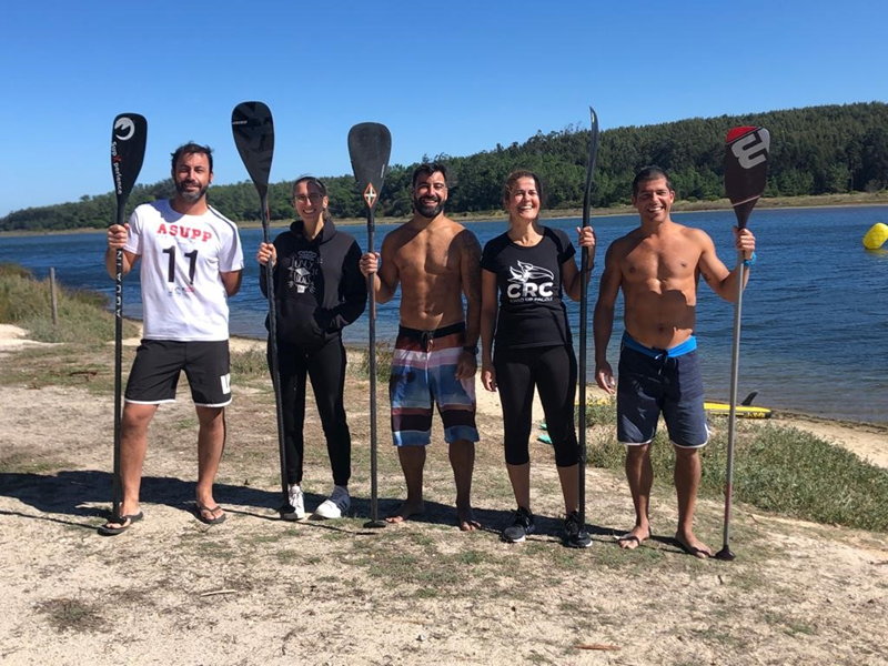 Equipa masculina do CRC SUP no campeonato na Lagoa de Óbidos