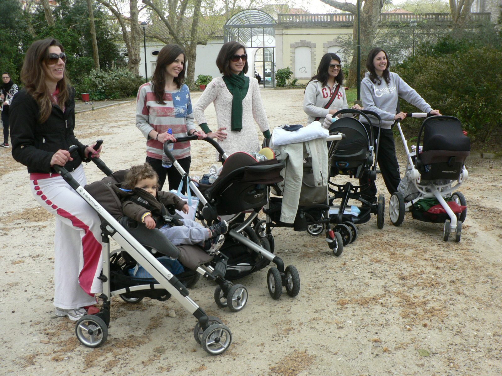 Caminhada mamãs e bebés