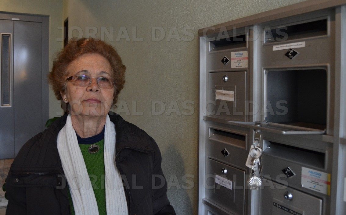 Maria Fernanda diz que não estava habituada a receber correio em cima da hora/foto Carlos Barroso