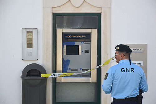Tentativa de assalto à caixa multibanco na Serra d’El Rei