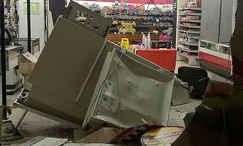 Multibanco em supermercado foi explodido 